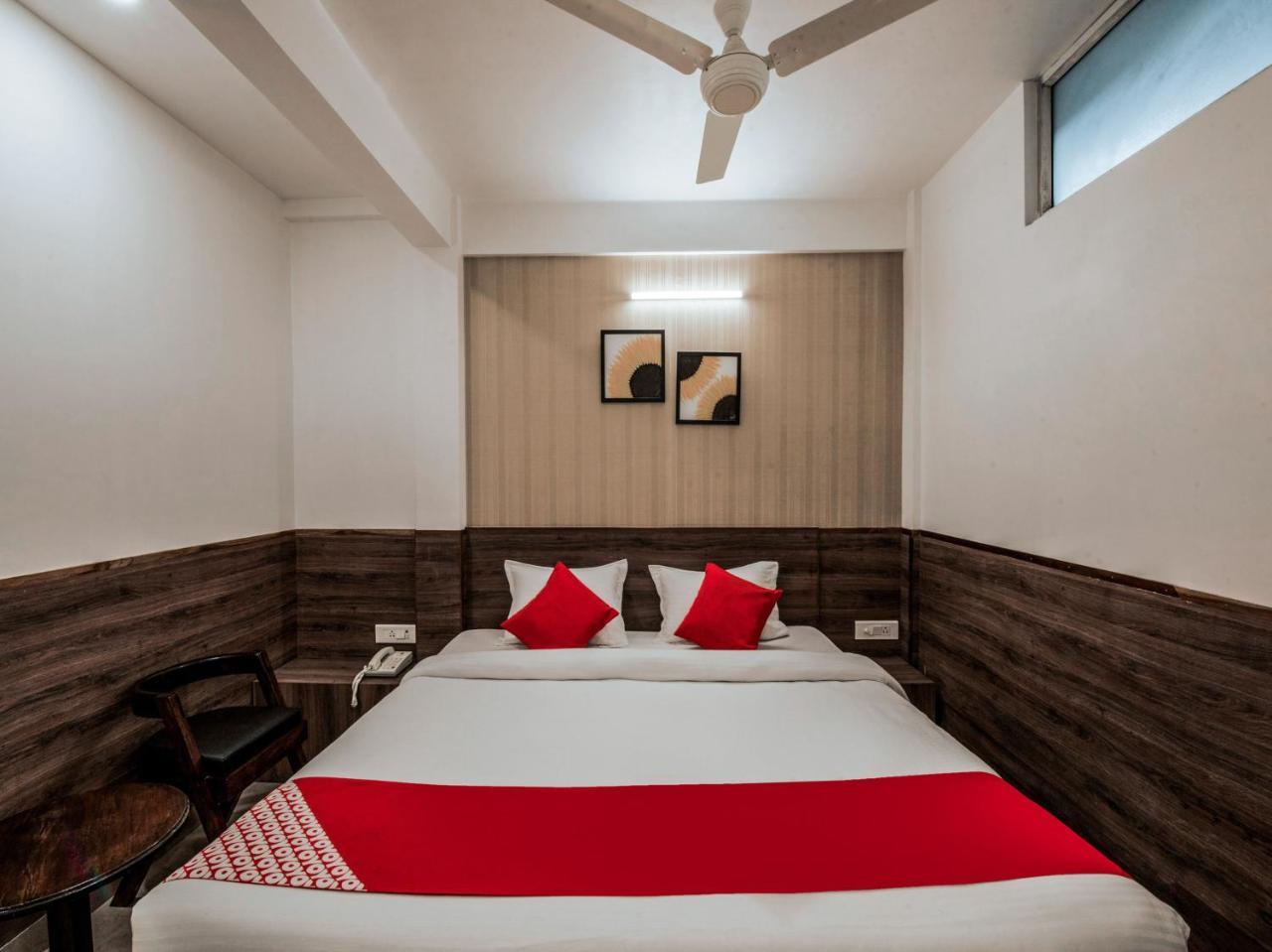 Hotel Indiana シロン エクステリア 写真