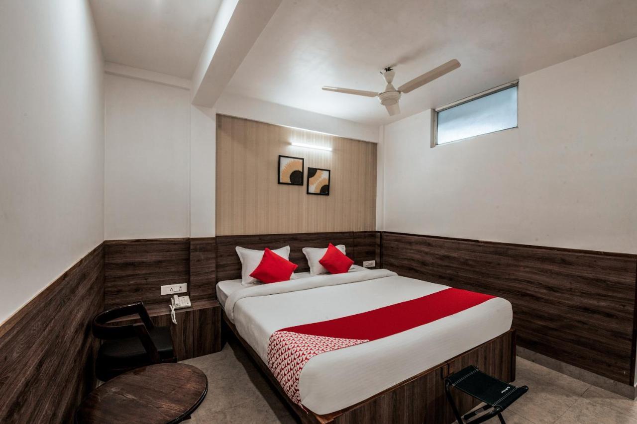 Hotel Indiana シロン エクステリア 写真